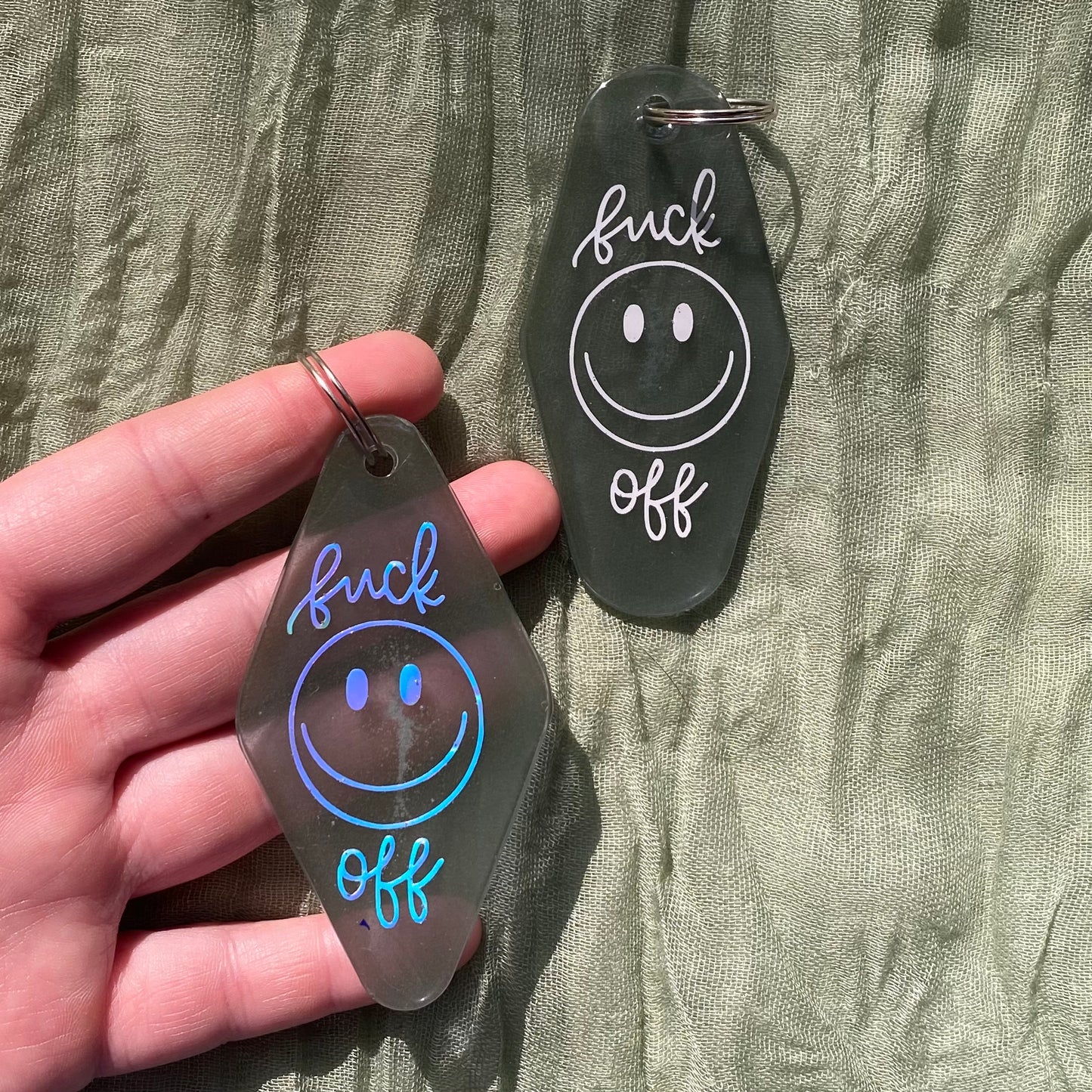 Handmade Resin Keychain | fuck off 😃